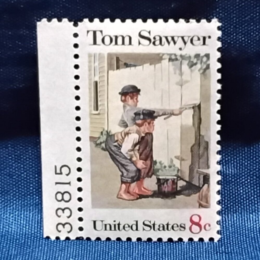 Uncirculated USA 1972 Tom Sawyer 8 Cent Stamp!!